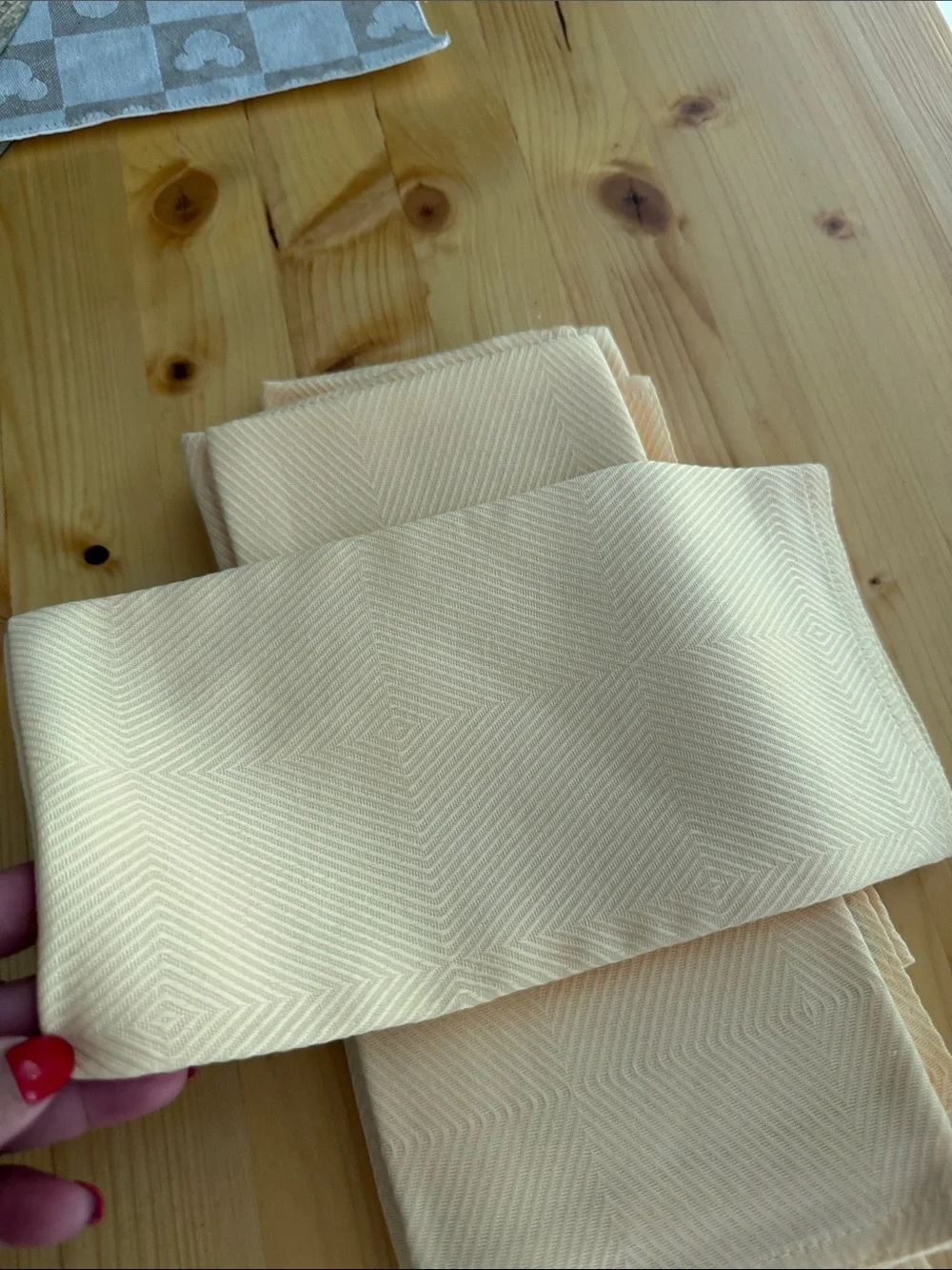 6 - Ralph Lauren Harrison Oxford Yellow 100% Cotton 20x20” Dinner Napkins